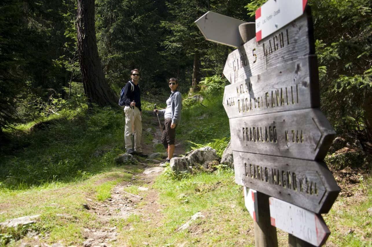 Rifugio Lago Nambino Madonna Dış mekan fotoğraf